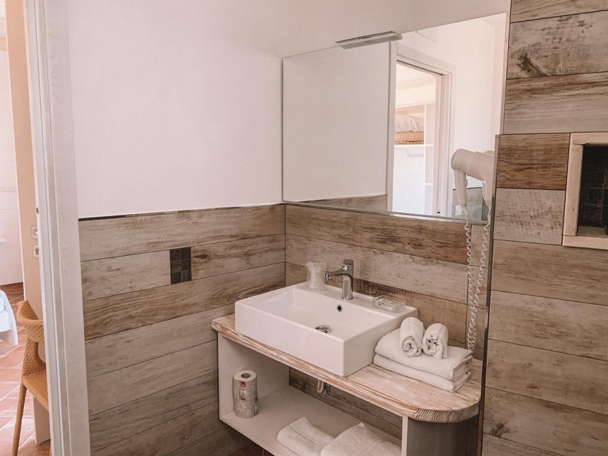 B&B La Roccia Castelsardo Exterior photo