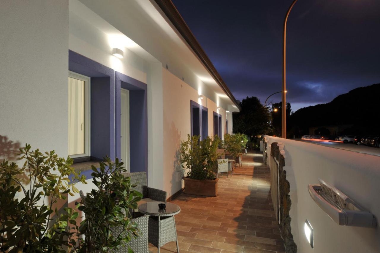 B&B La Roccia Castelsardo Exterior photo