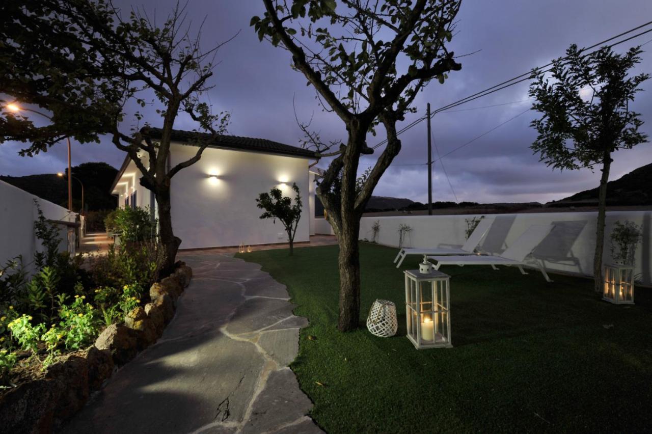 B&B La Roccia Castelsardo Exterior photo